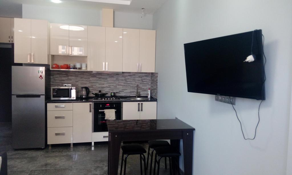 Apartament Gia 巴统 外观 照片