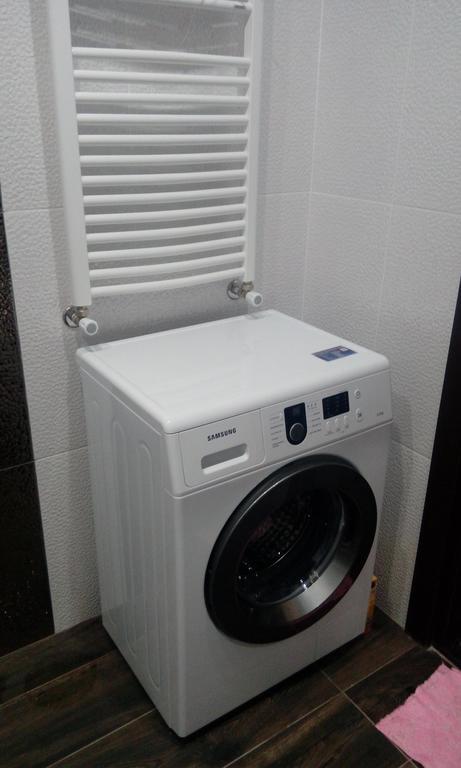 Apartament Gia 巴统 外观 照片